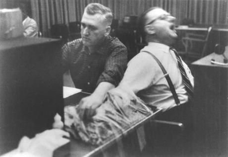 Expérience de Milgram, soumission à l'autorité